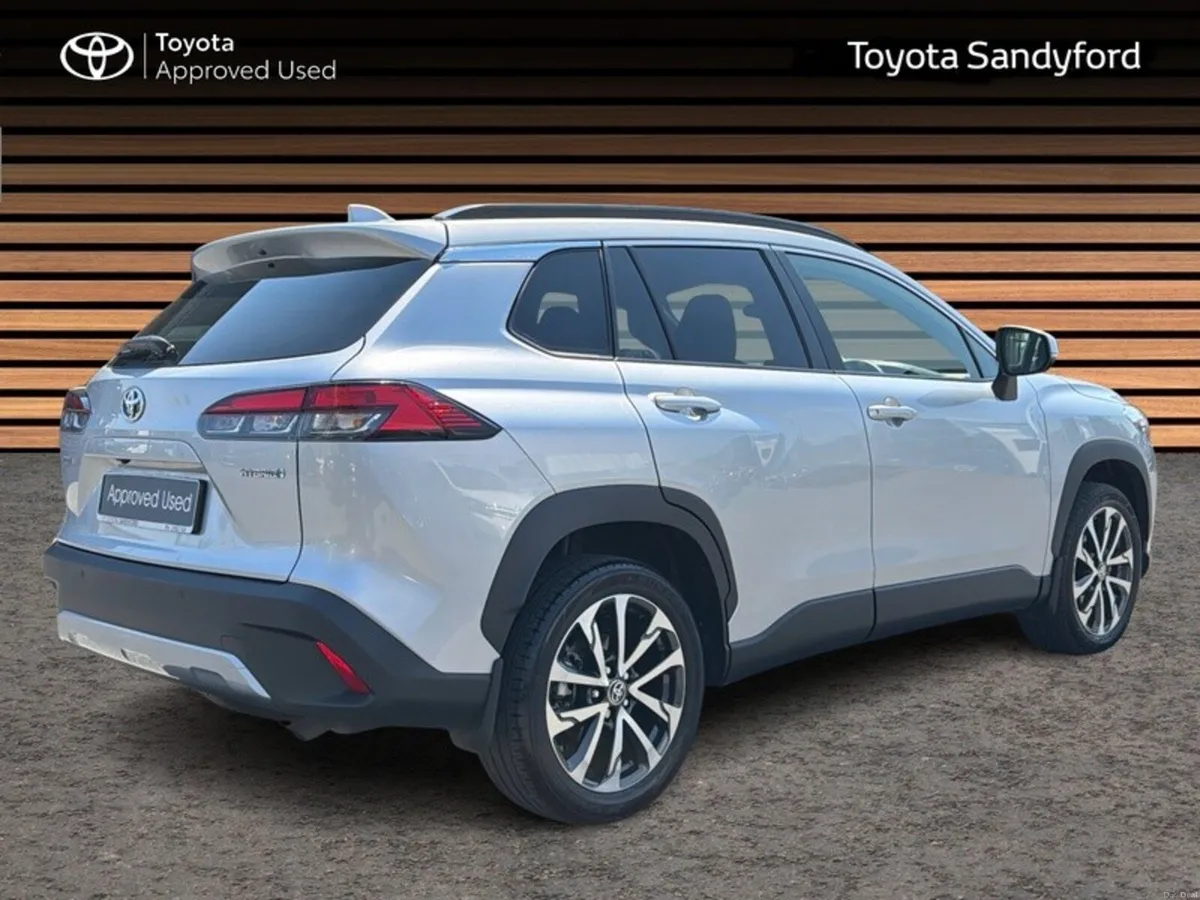 Toyota Corolla Cross 1.8 HYBRID SPORT // REAR CAME - Image 2
