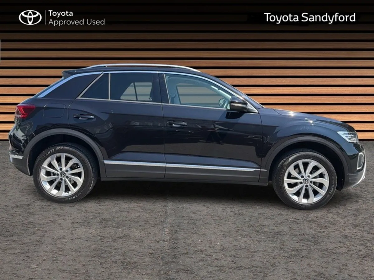 Volkswagen T-Roc STYLE 1.0 TSI // PANORAMIC ROOF / - Image 3
