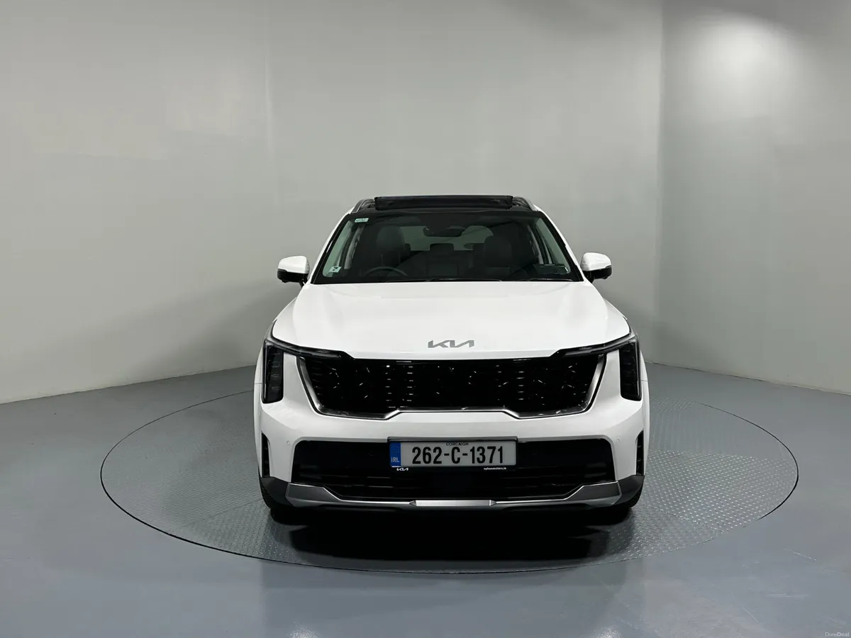 Kia Sorento SEM Plug In Hybrid (PHEV) 7 Seater 262 - Image 2