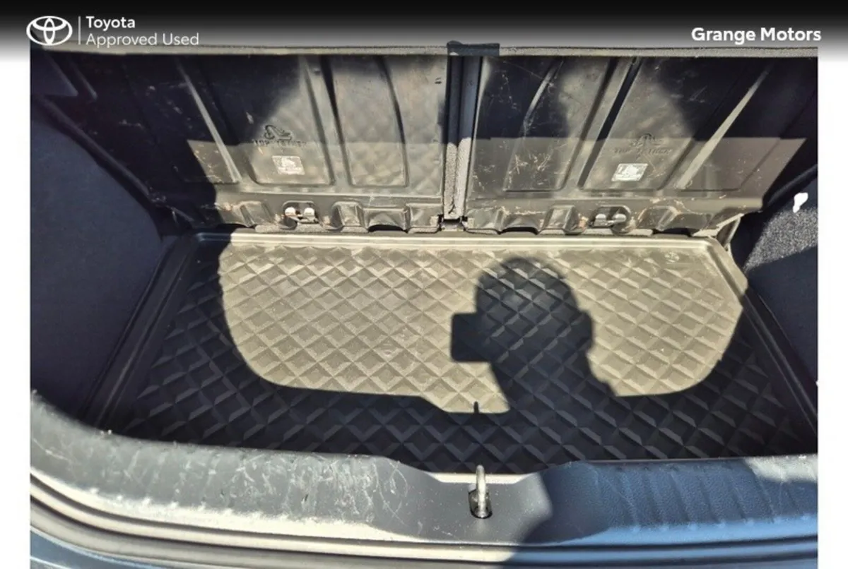 Toyota Aygo X 1.0LTR PETROL DESIGN S-CVT(AUTOMATIC - Image 6