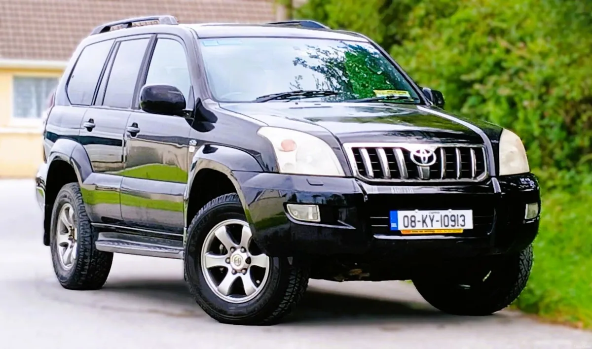 Toyota Land Cruiser Invincible 2008 - Image 1