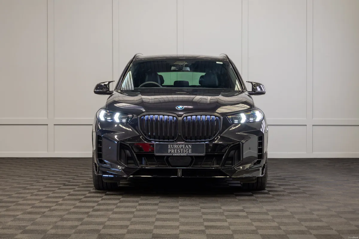 2025 BMW X5 X-Drive 50e M-Sport - Image 2