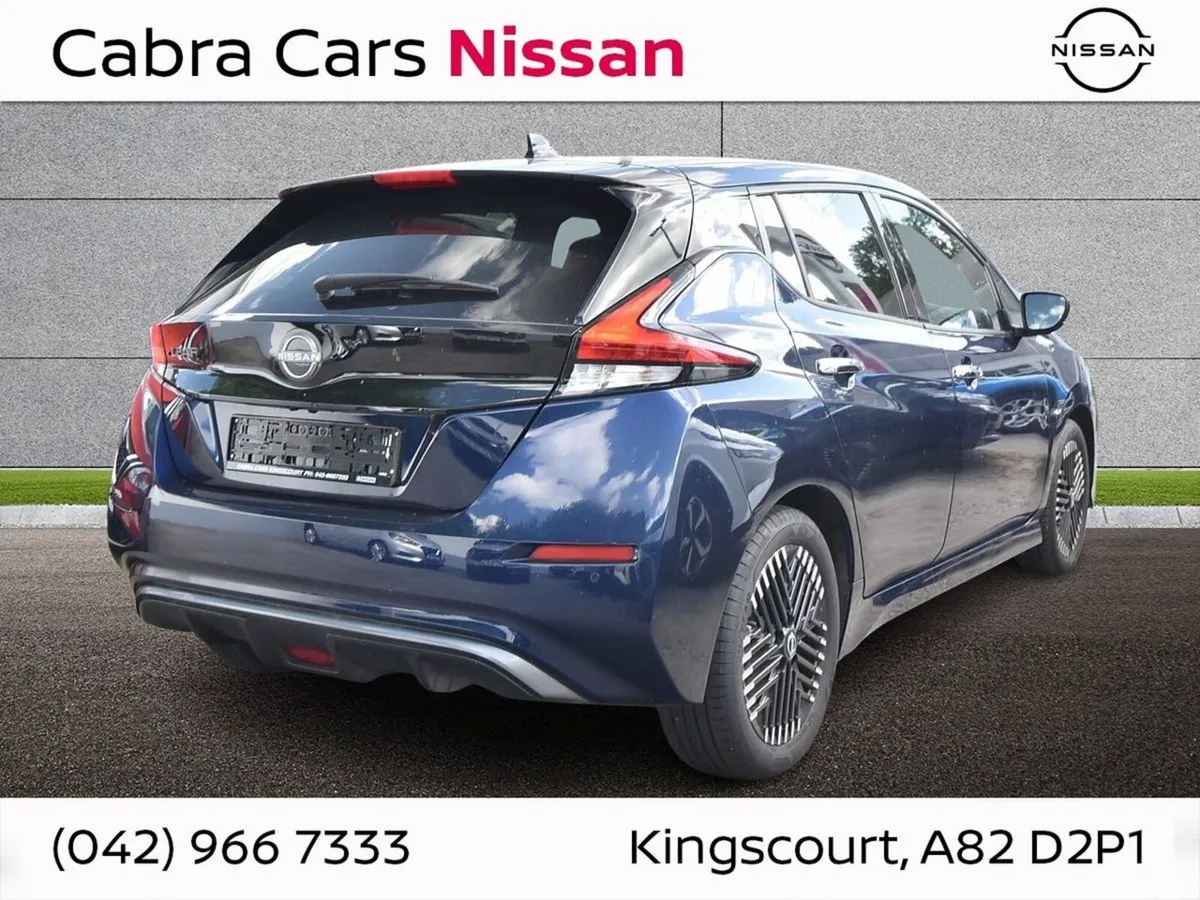 Nissan Leaf 40kWh Tekna Top Spec - Image 2