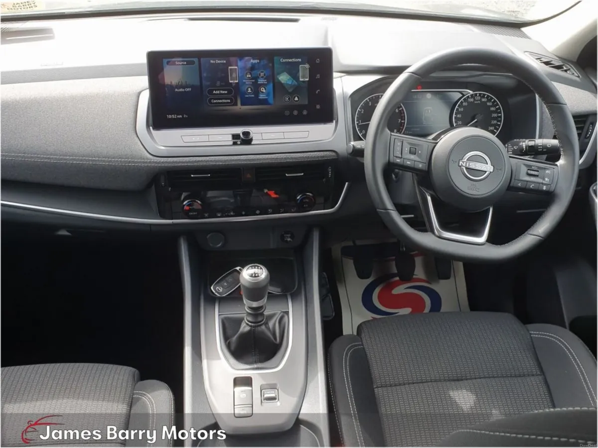 Nissan Qashqai 1.3 MHEV SV // DEMO - Image 3
