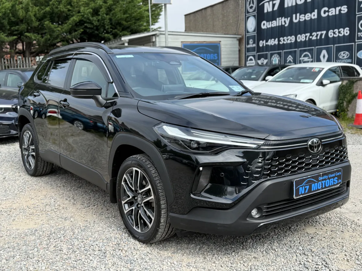 2026 Toyota Corolla Cross 1.8 HYBRID SPORT AUTO - Image 1