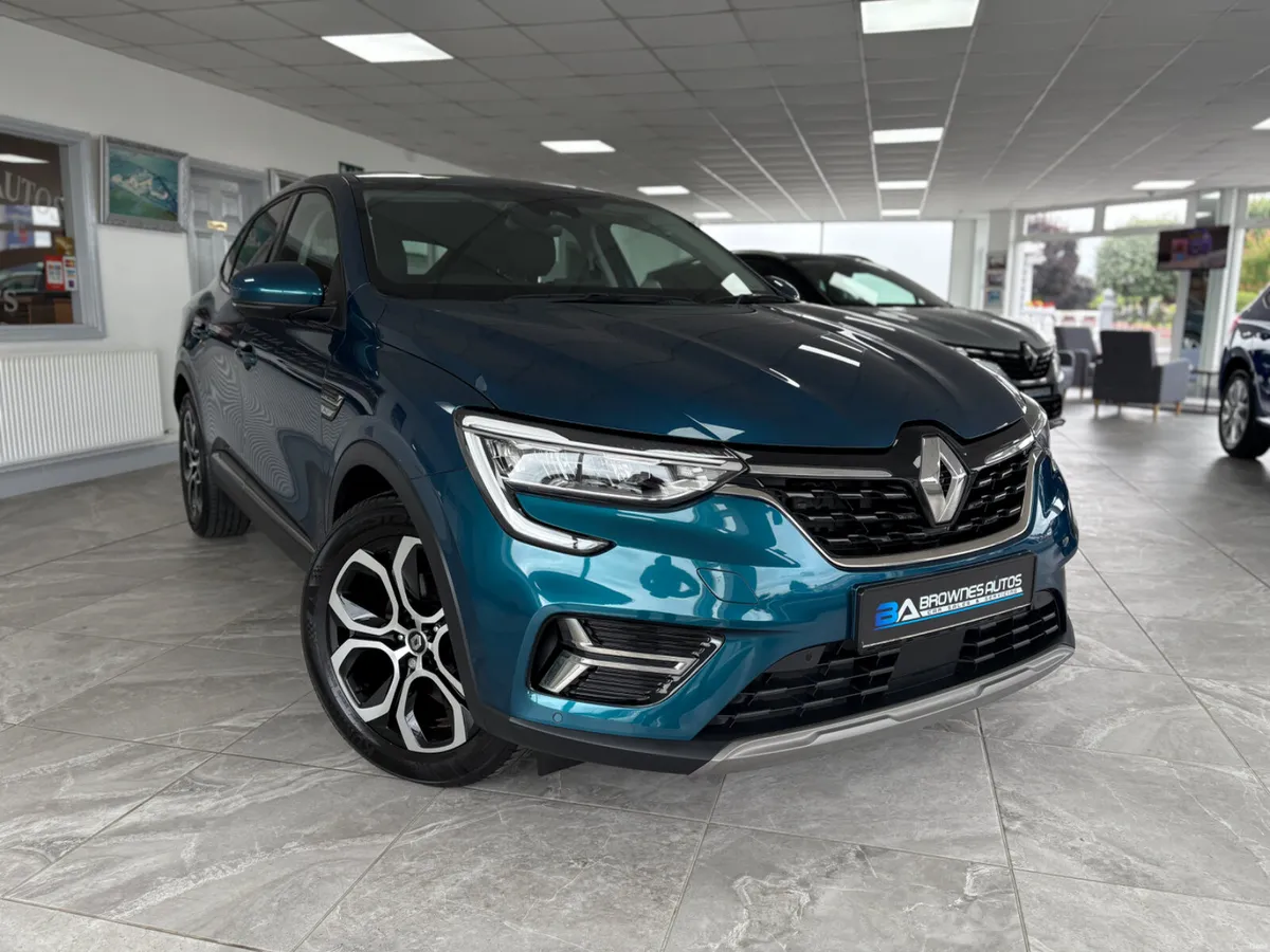 231 Renault Arkana Techno E-Tech Hybrid Automatic - Image 4