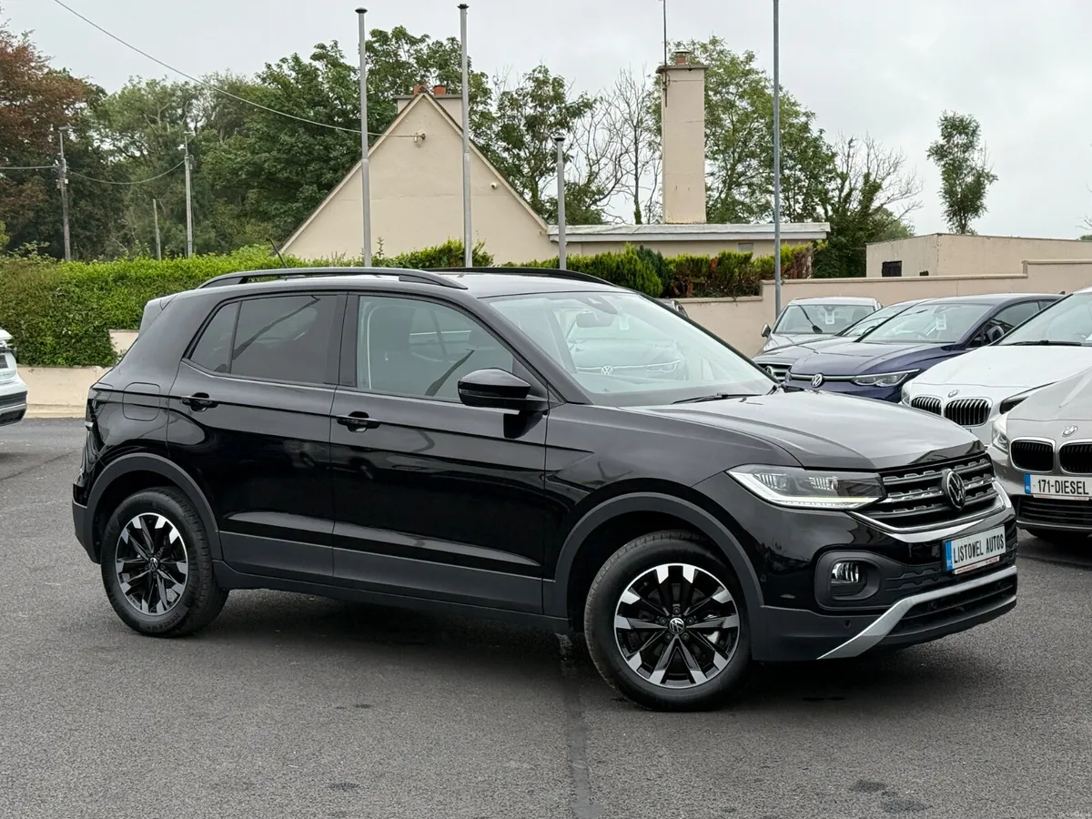 222 VW T-CROSS ACTIVE 1.0 PETROL AUTOMATIC - Image 2