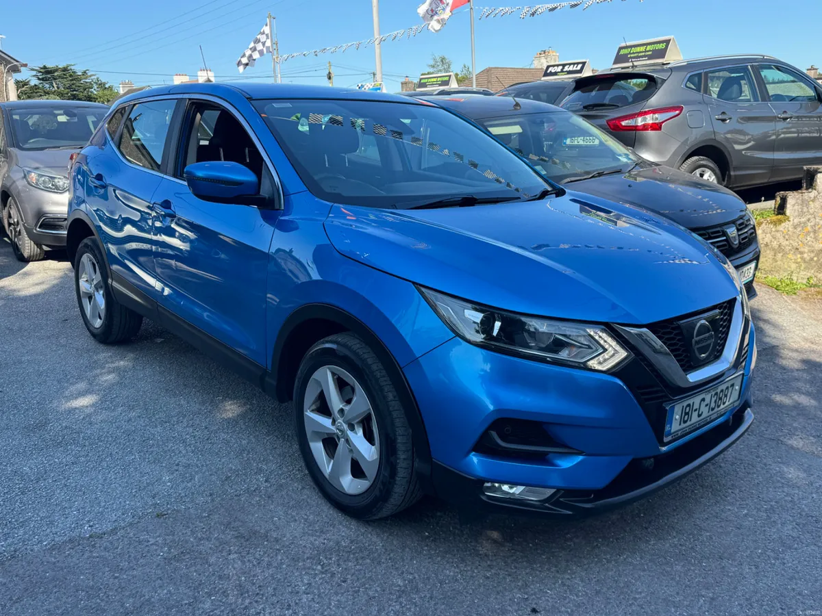 Nissan Qashqai Low mileage Petrol - Image 3