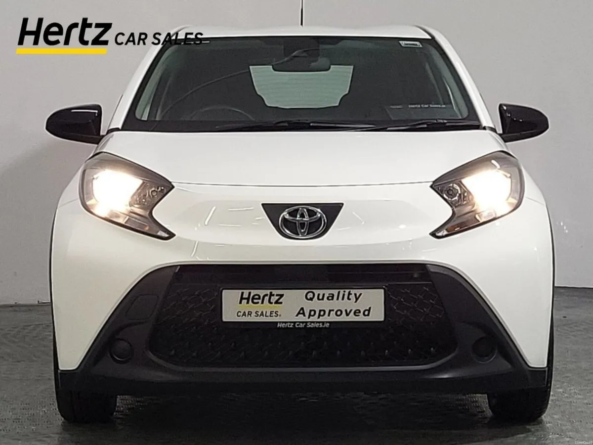 Toyota Aygo X PURE VVT-I 1.0 Petrol Manual - Image 5