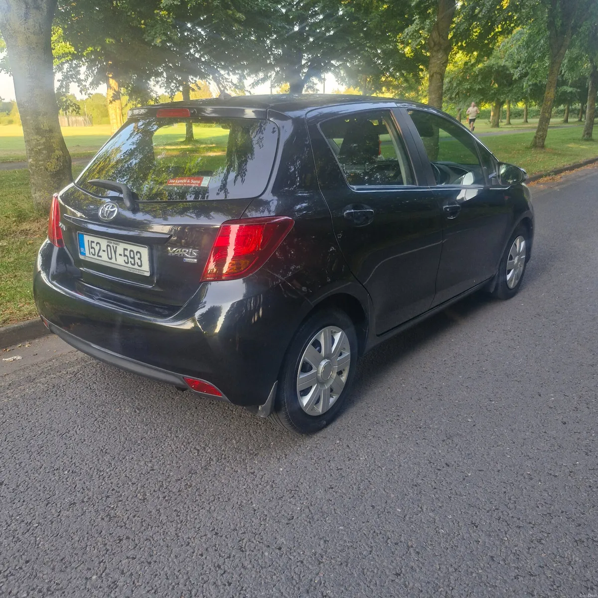 Toyota Yaris 75KM Full History 2015 - Image 4