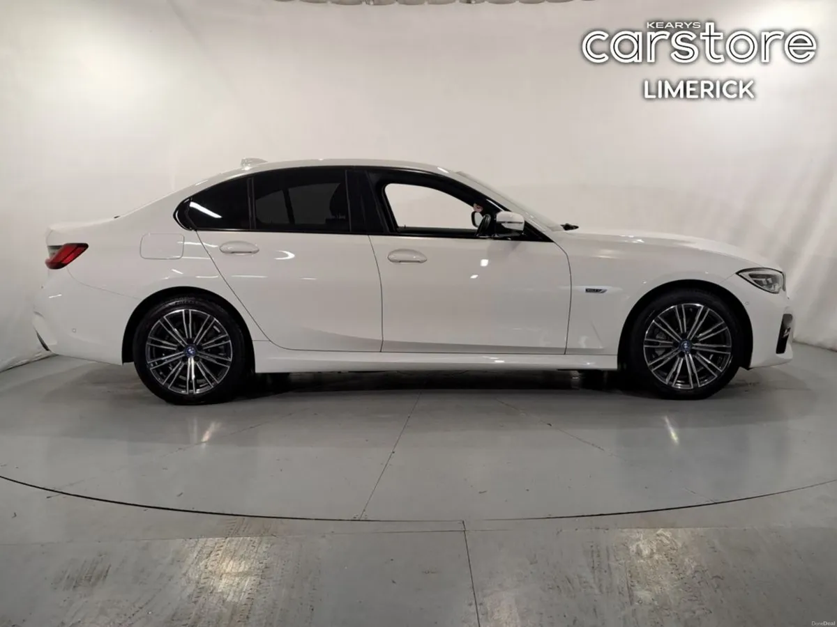 BMW 3-Series 330 E M Sport Auto  330 e M Sport  33 - Image 2