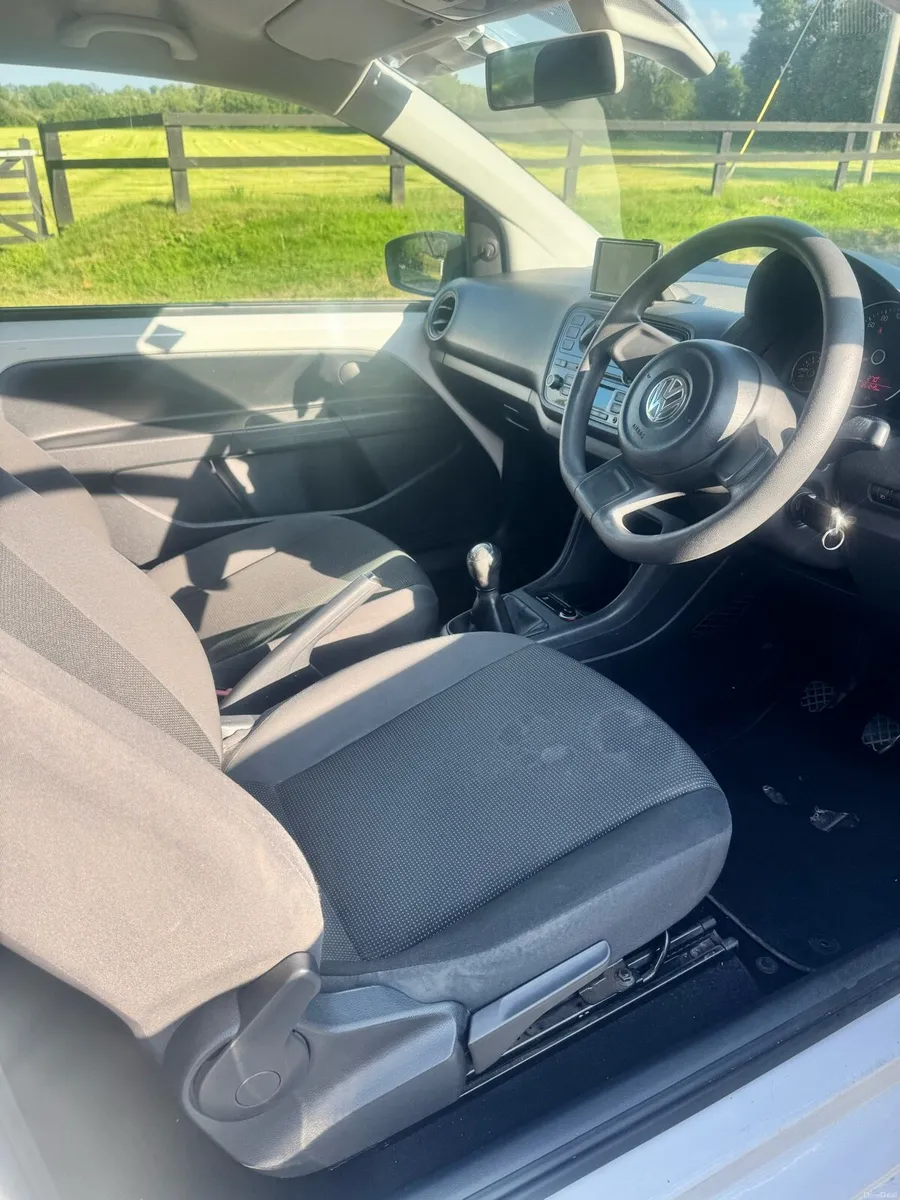 2012 Volkswagen UP ! - MINT CONDITION - NCT 03/27 - Image 3