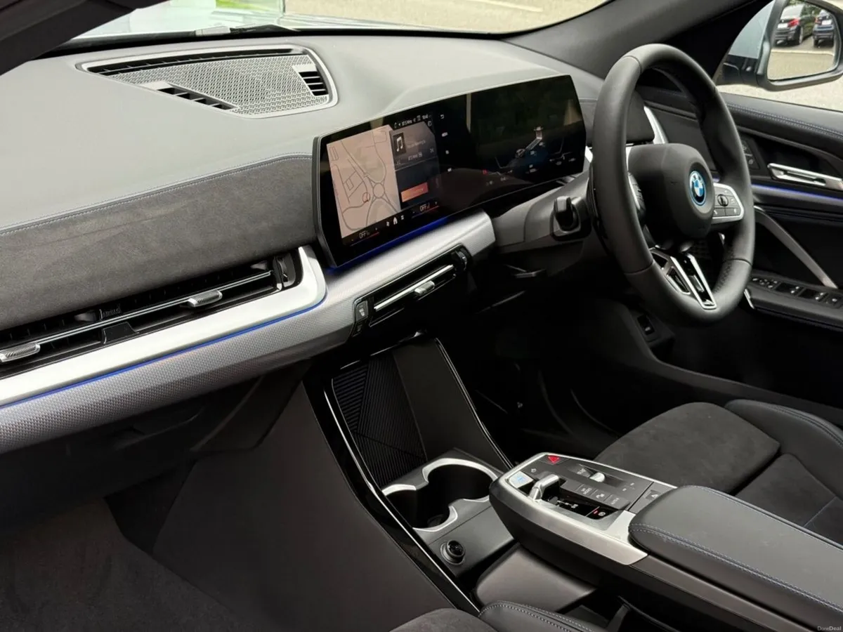 BMW iX2 eDrive20 M Sport *Until 31/07/26* - Image 5
