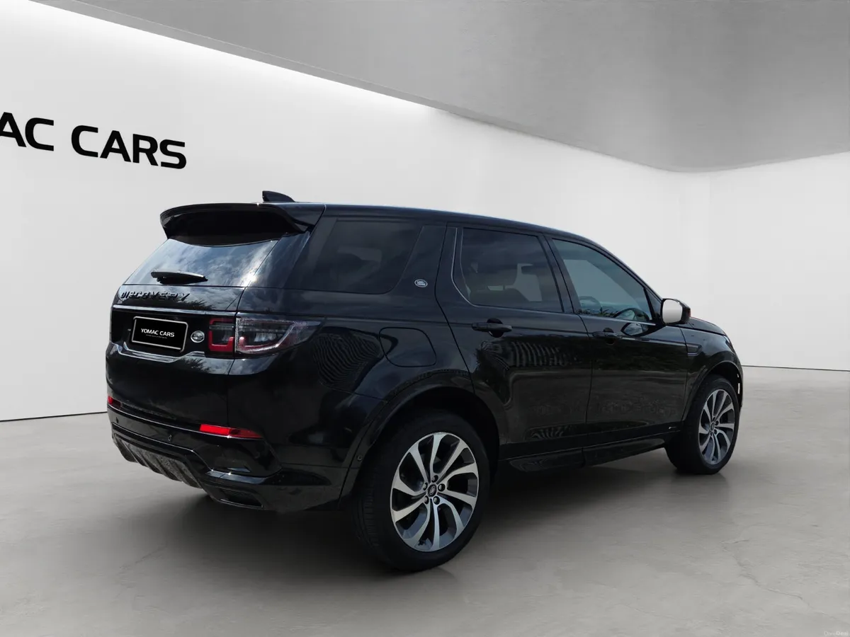 LAND ROVER DISCOVERY SPORT RD-YNAMIC HSE P300e - Image 3