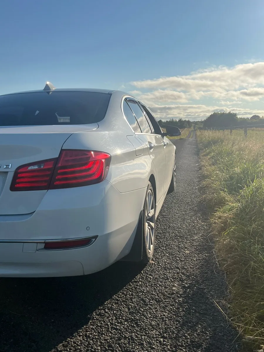 BMW 520d Automatic - Image 3