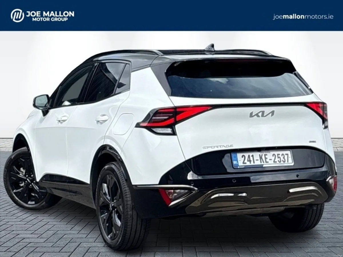 Kia Sportage Anniversary Edition Plug-in Hybrid ** - Image 3