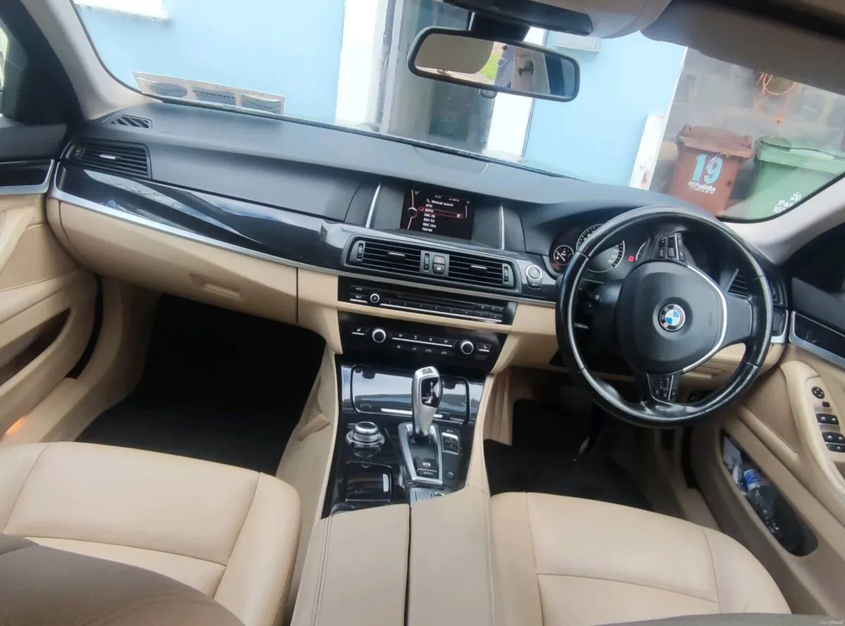 BMW 5 520D - Image 3