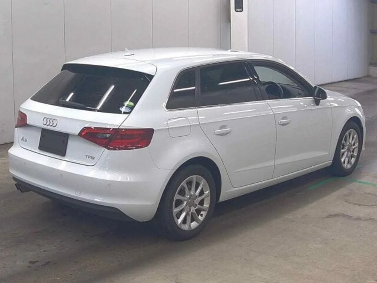 AUDI A3 1.4 TFSI SPORTBACK S TRONIC - Image 2