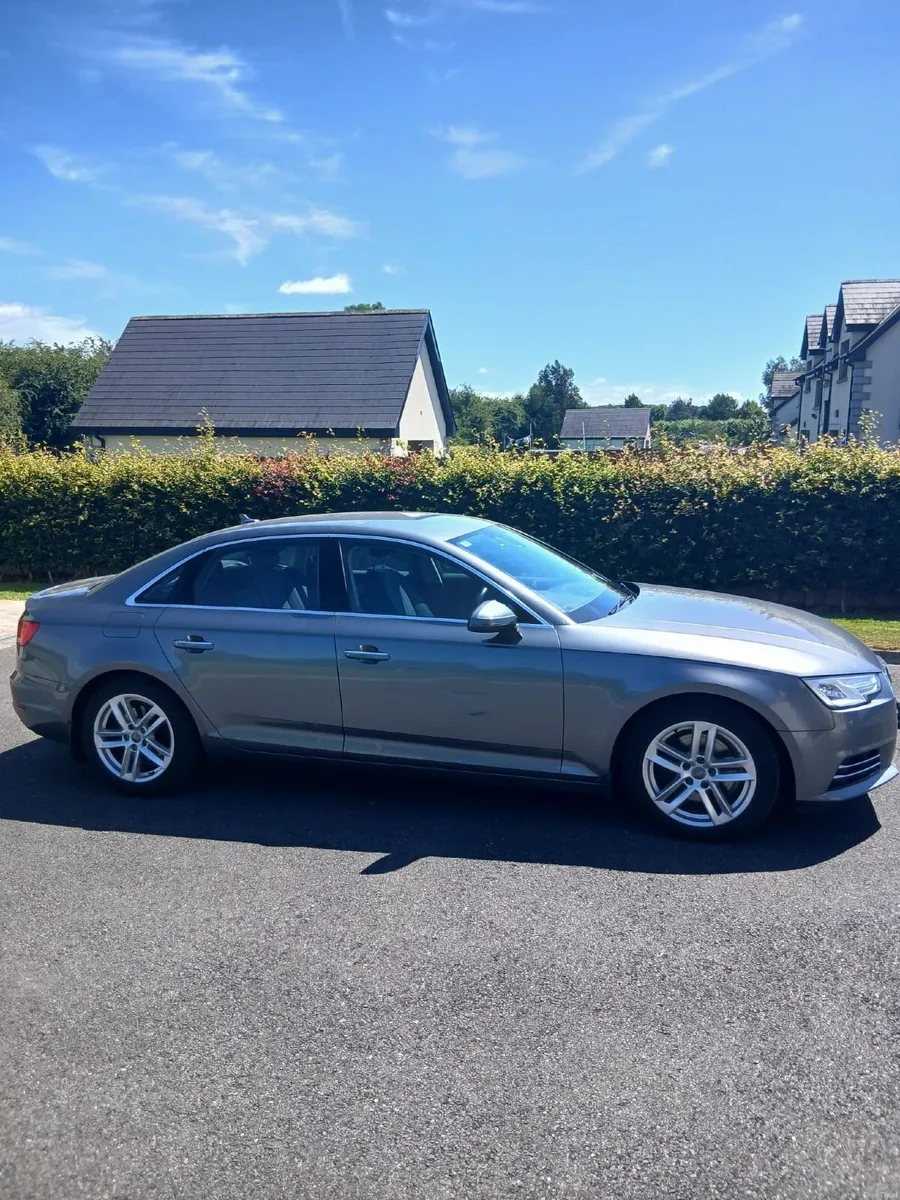 Audi A4 2017 - Image 5