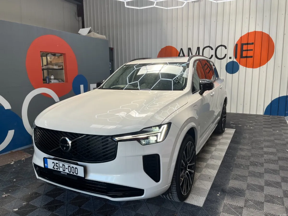 Volvo XC90 2025 VOLVO XC90 T8 PLUG-IN 2.0 AUTOMATI - Image 5