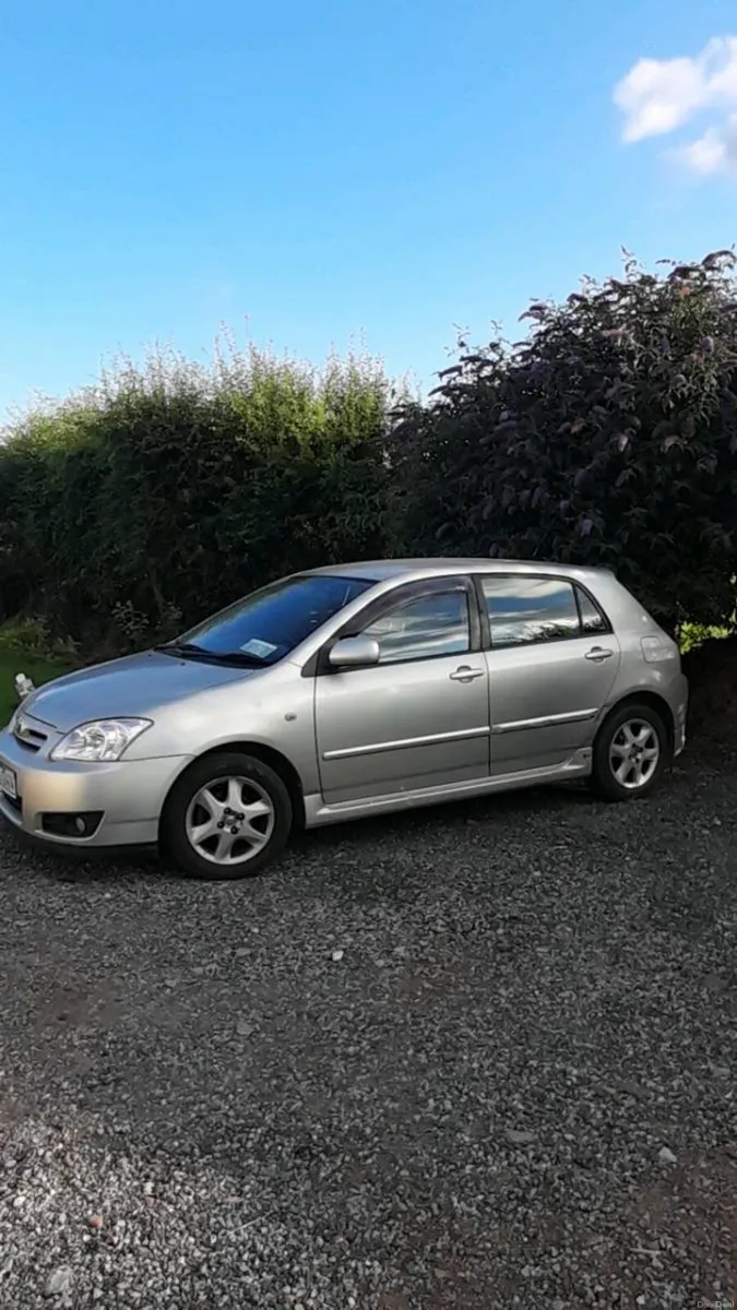 Toyota corrolla - Image 1