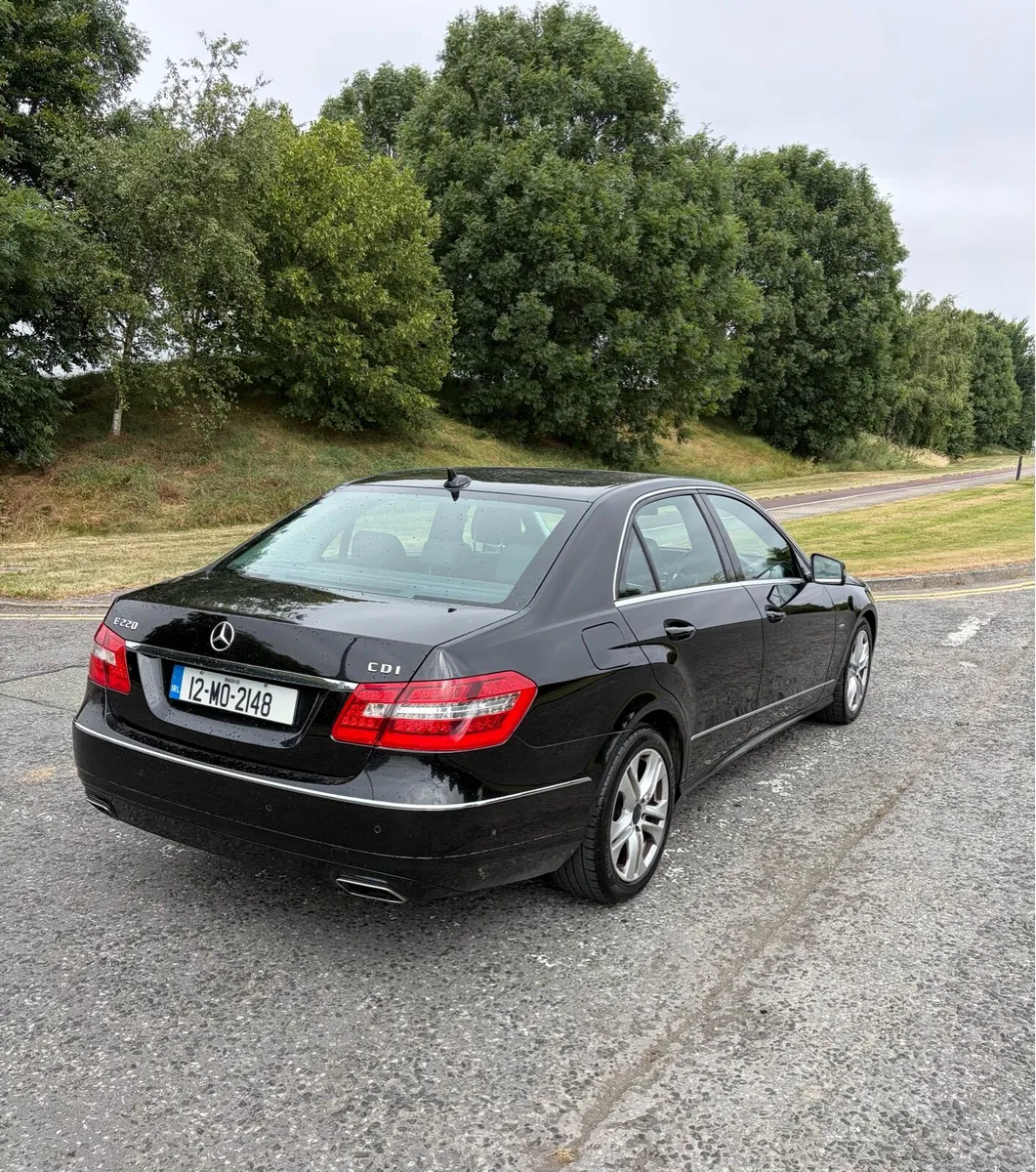 Mercedes E220 CDI 2012 Automatic - Image 5