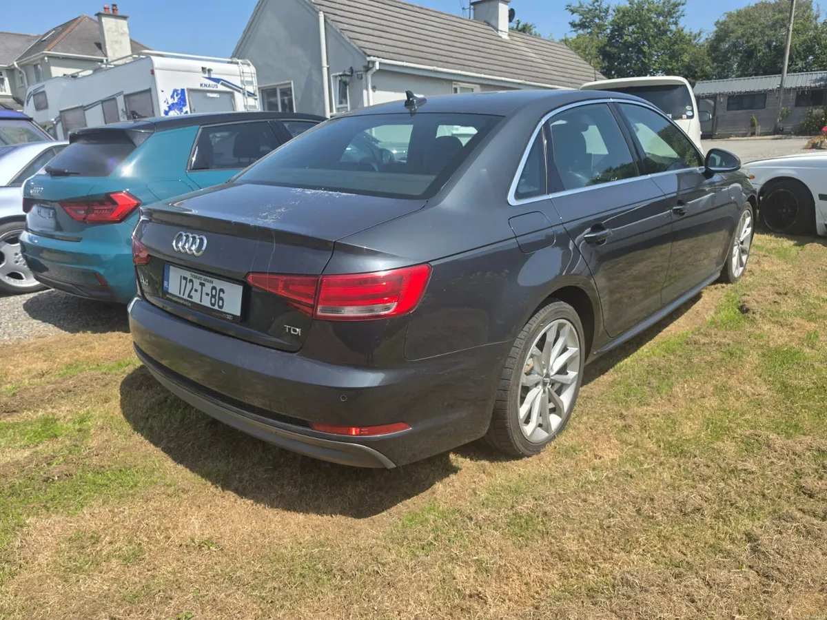 Audi A4 2017 - Image 2