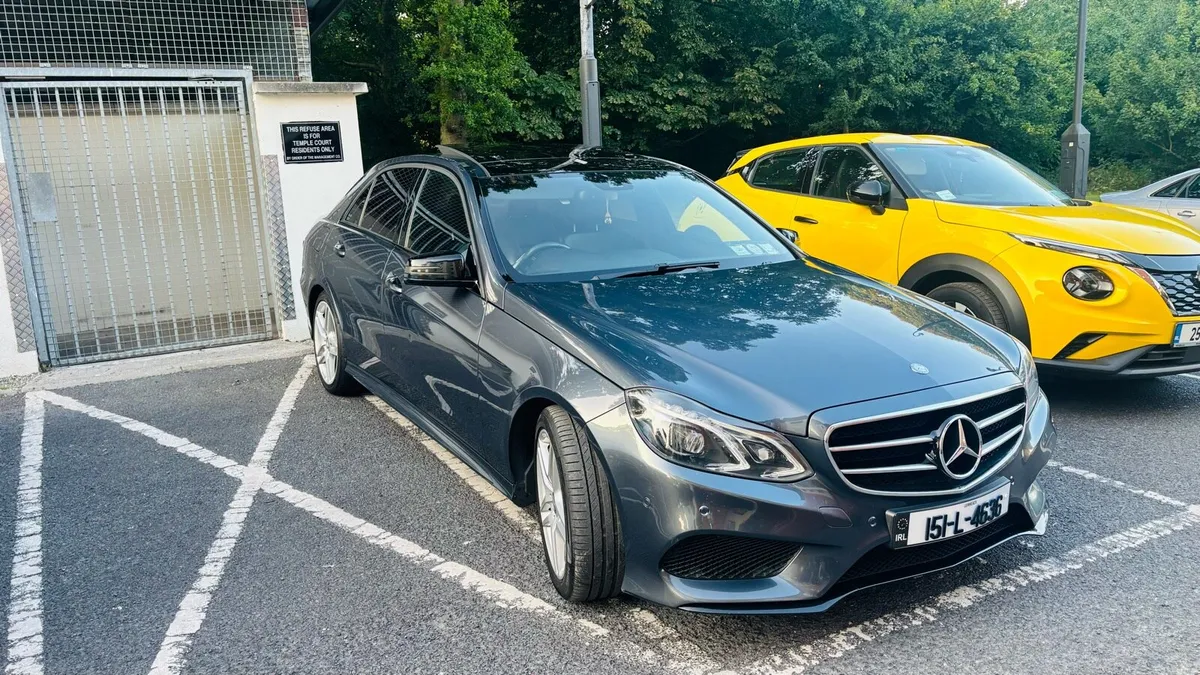 Car - Image 4