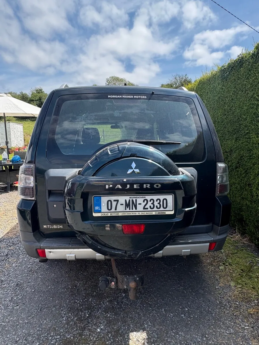 Mitsubishi Pajero 2007 - Image 2