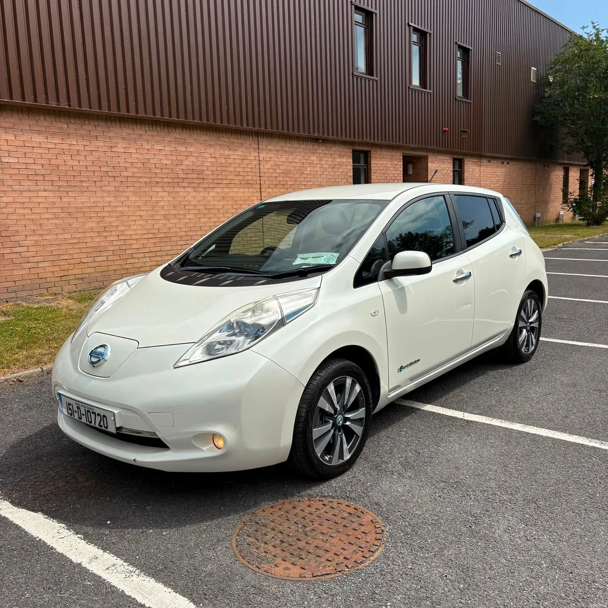 NISSAN LEAF BRAND NEW NCT 30/05/27 TAX 10/26 - Image 2