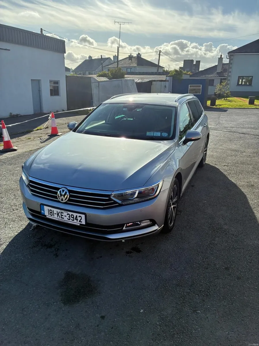 Volkswagen Passat 2018 - Image 1