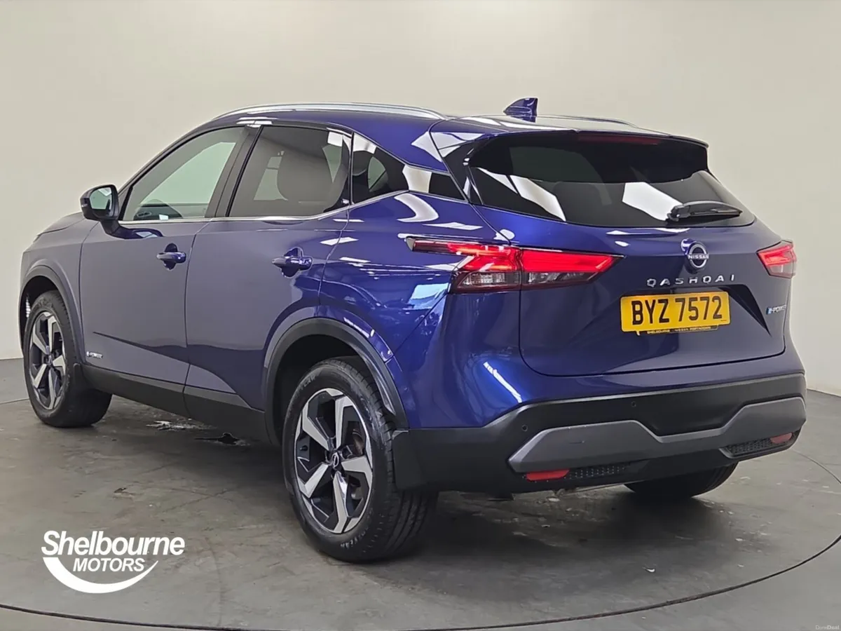 Nissan Qashqai Hatchback N-Connecta - Image 2
