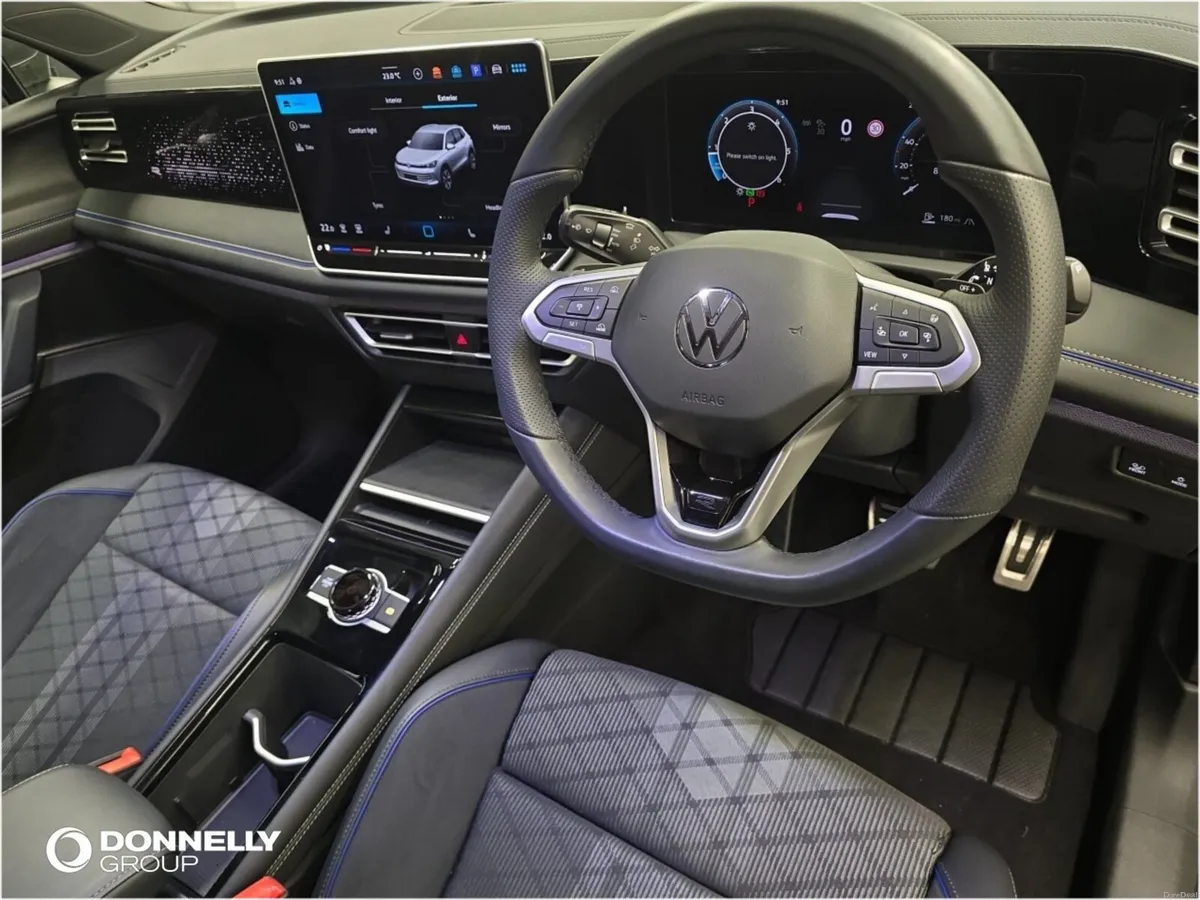 Volkswagen Tiguan Diesel Estate R-Line - Image 6