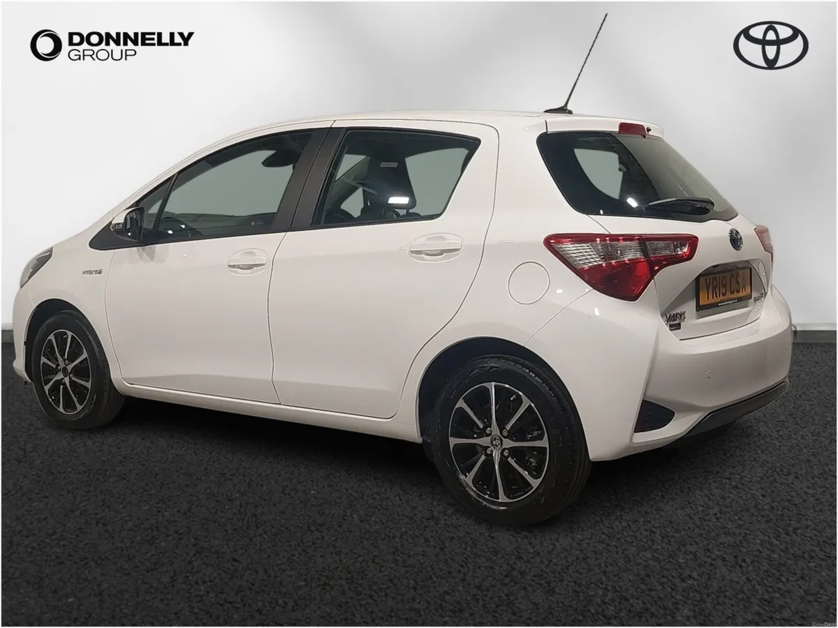 Toyota Yaris Hatchback Icon Tech - Image 2