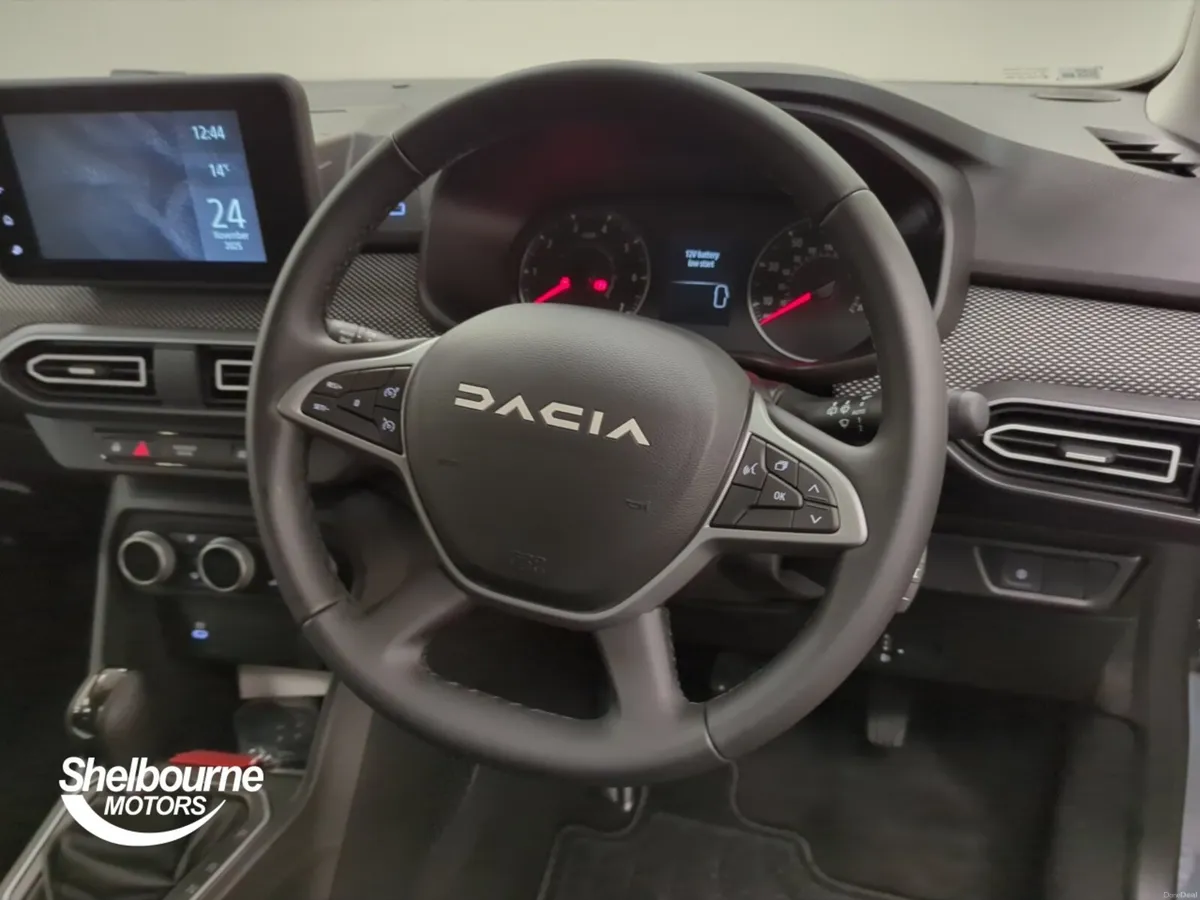Dacia Sandero JOURNEY TCE - Image 4