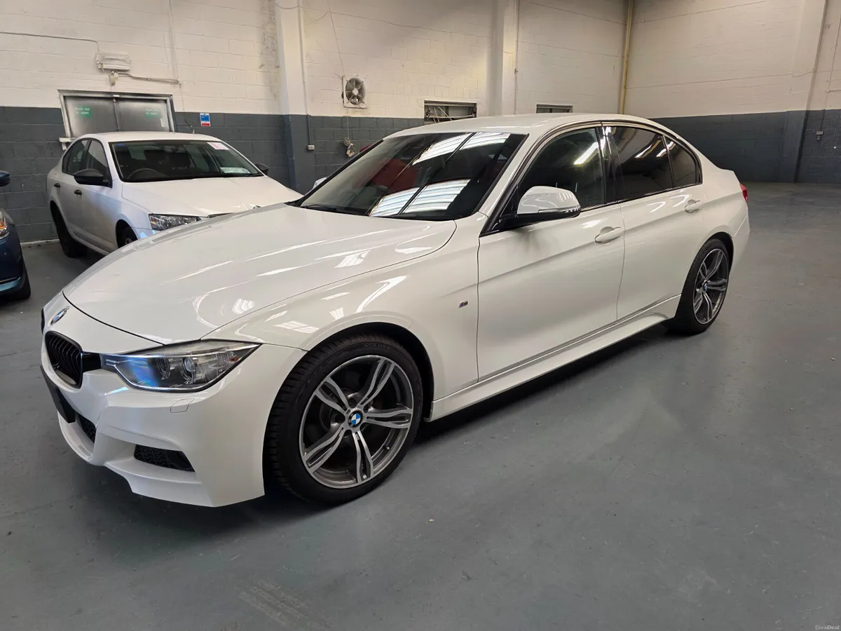 2015 BMW 320i M Sport Auto - Image 3
