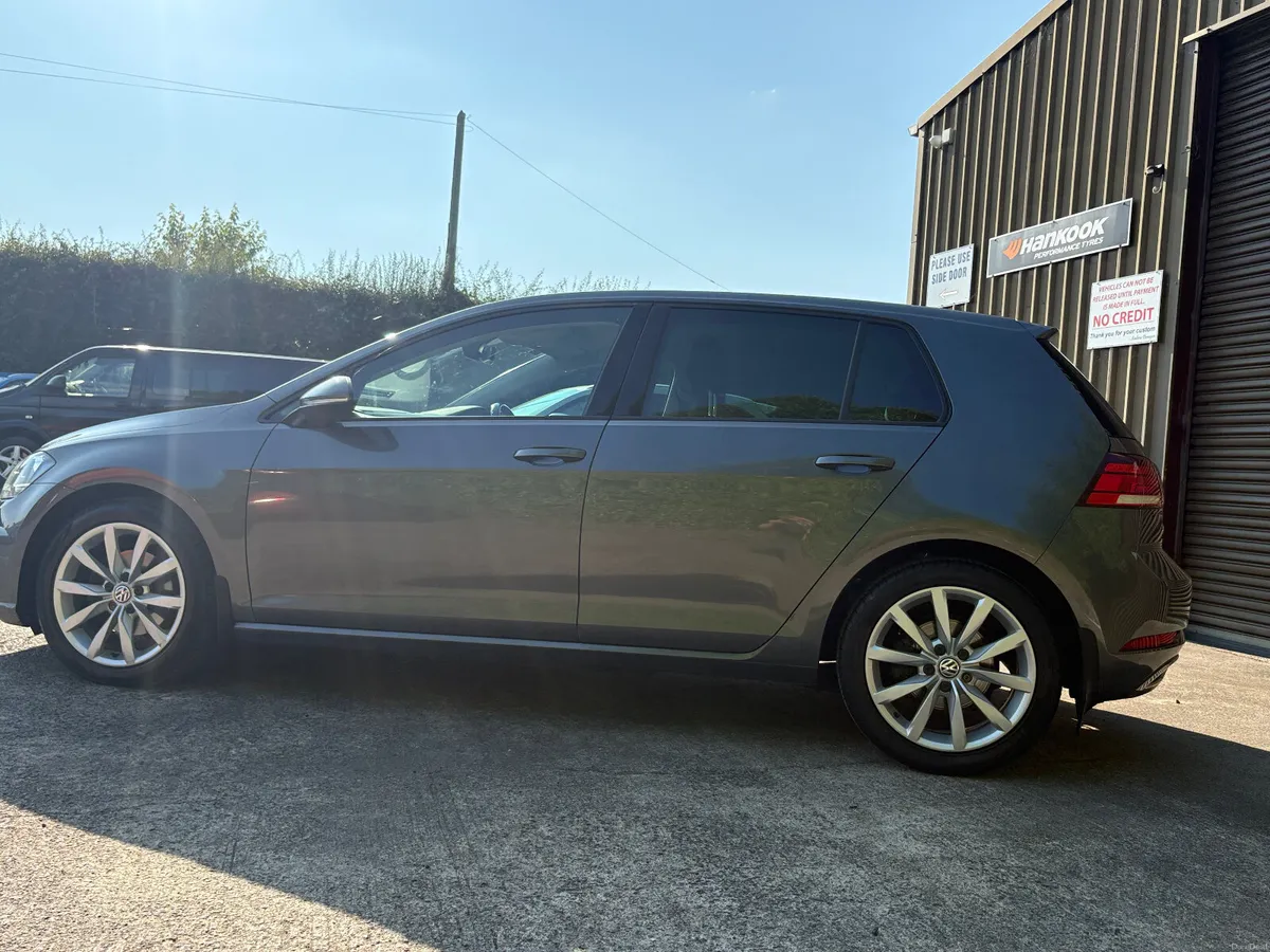 Volkswagen Golf 2018 HIGHLINE 150 BHP 2 LITRE - Image 6