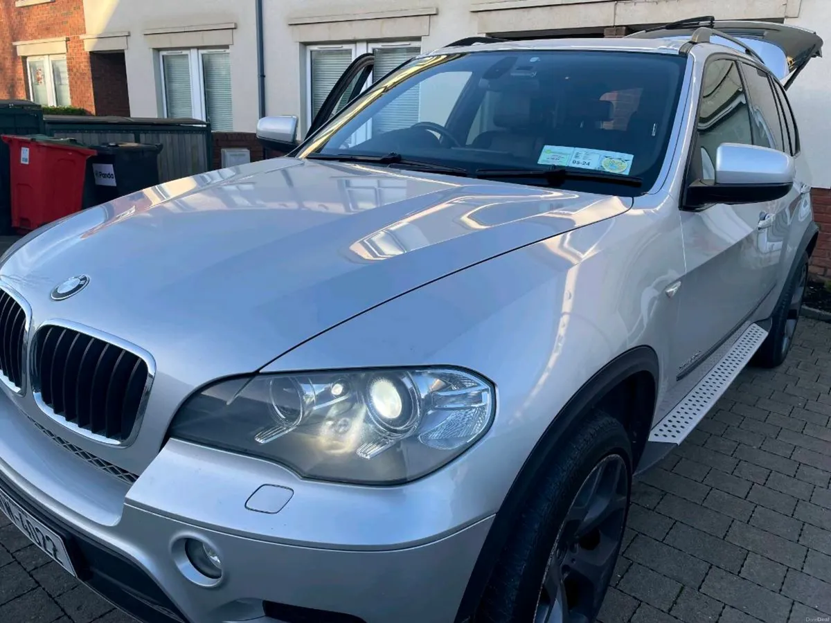 BMW x5 - Image 1