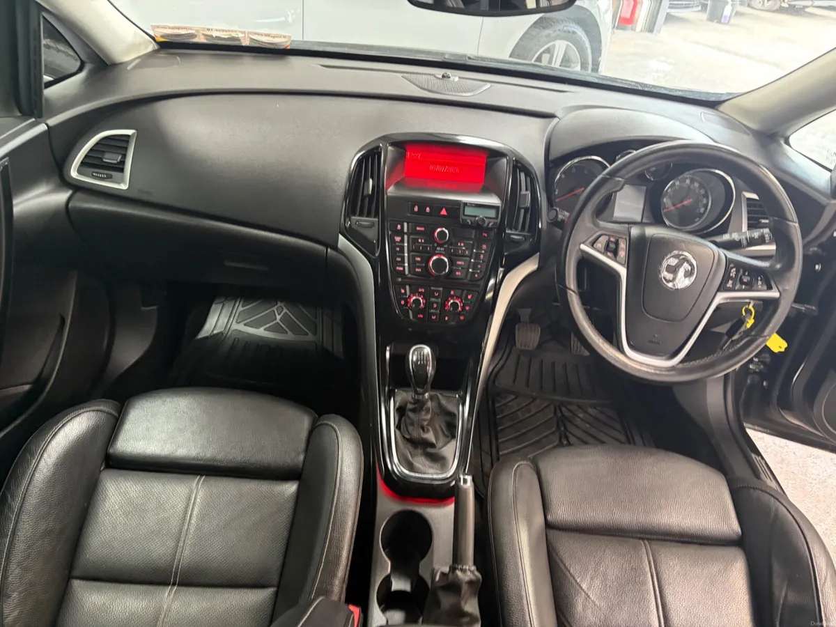 Vauxhall Astra 2015. 2.0CDTI. ELITE - Image 4