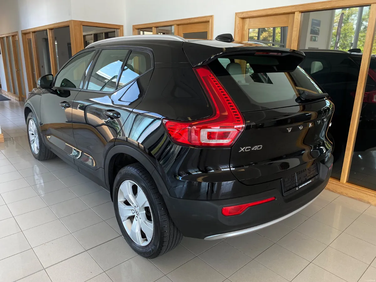 Volvo XC40 2020 D3 DIESEL (150hp) Momentum Auto - Image 4