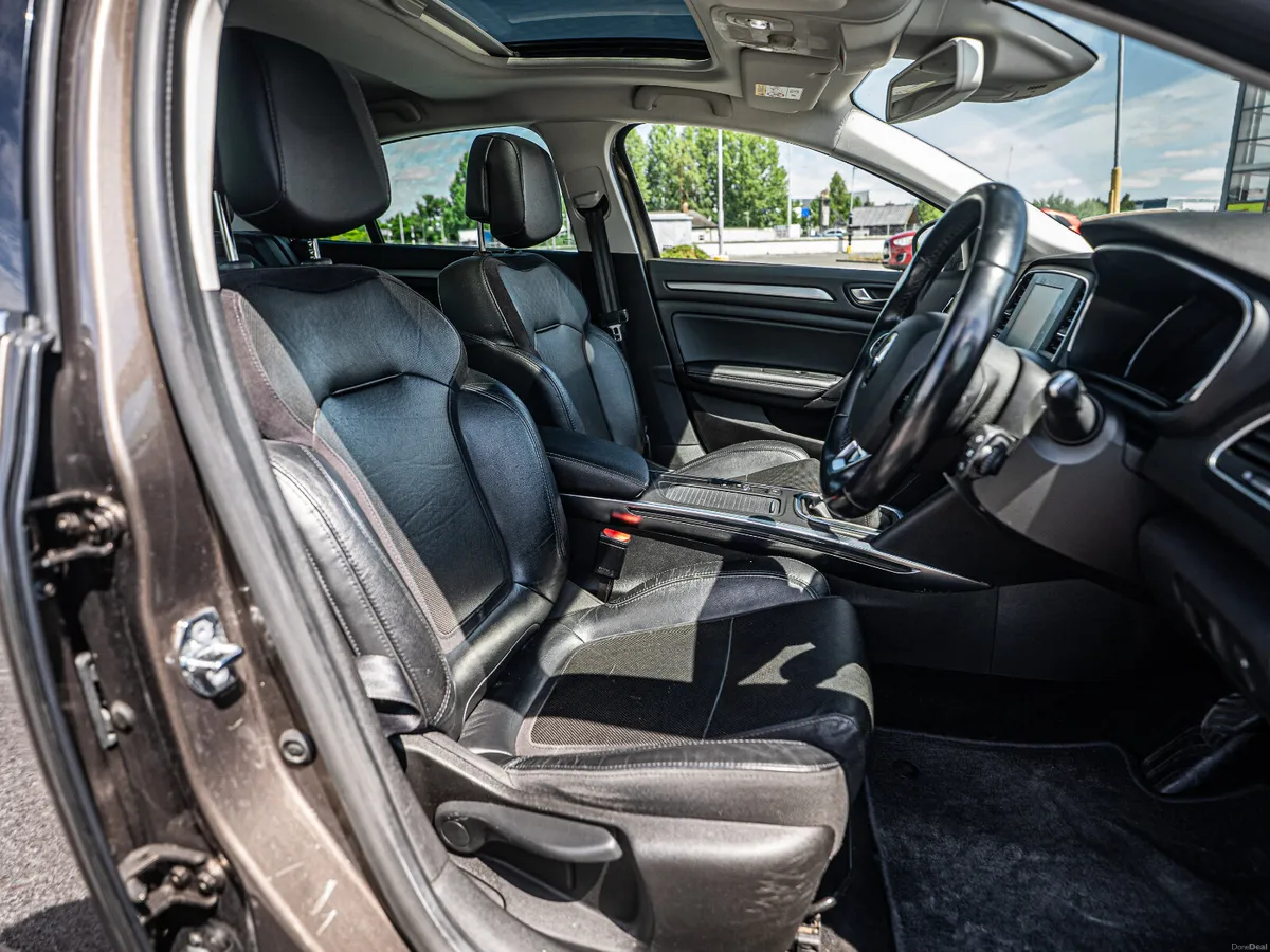 Renault Megane 2017 - Image 6