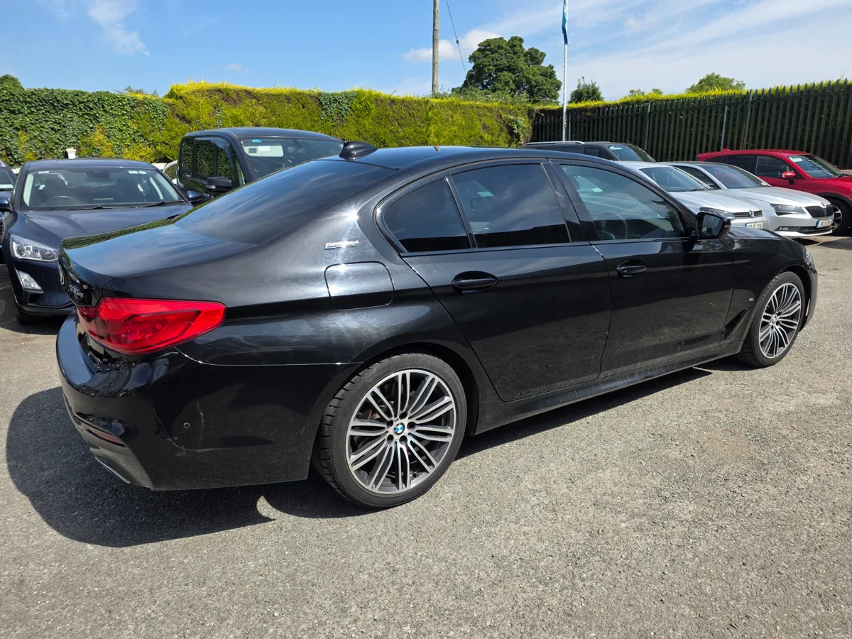 BMW 5-Series 2018 530e Hybrid  M-sport - Image 6