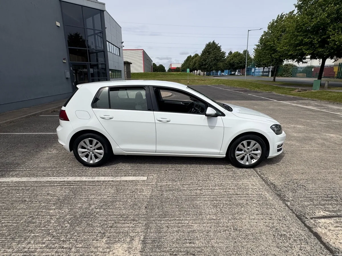 Vw golf 1.2 tsi LOW KM - Image 5
