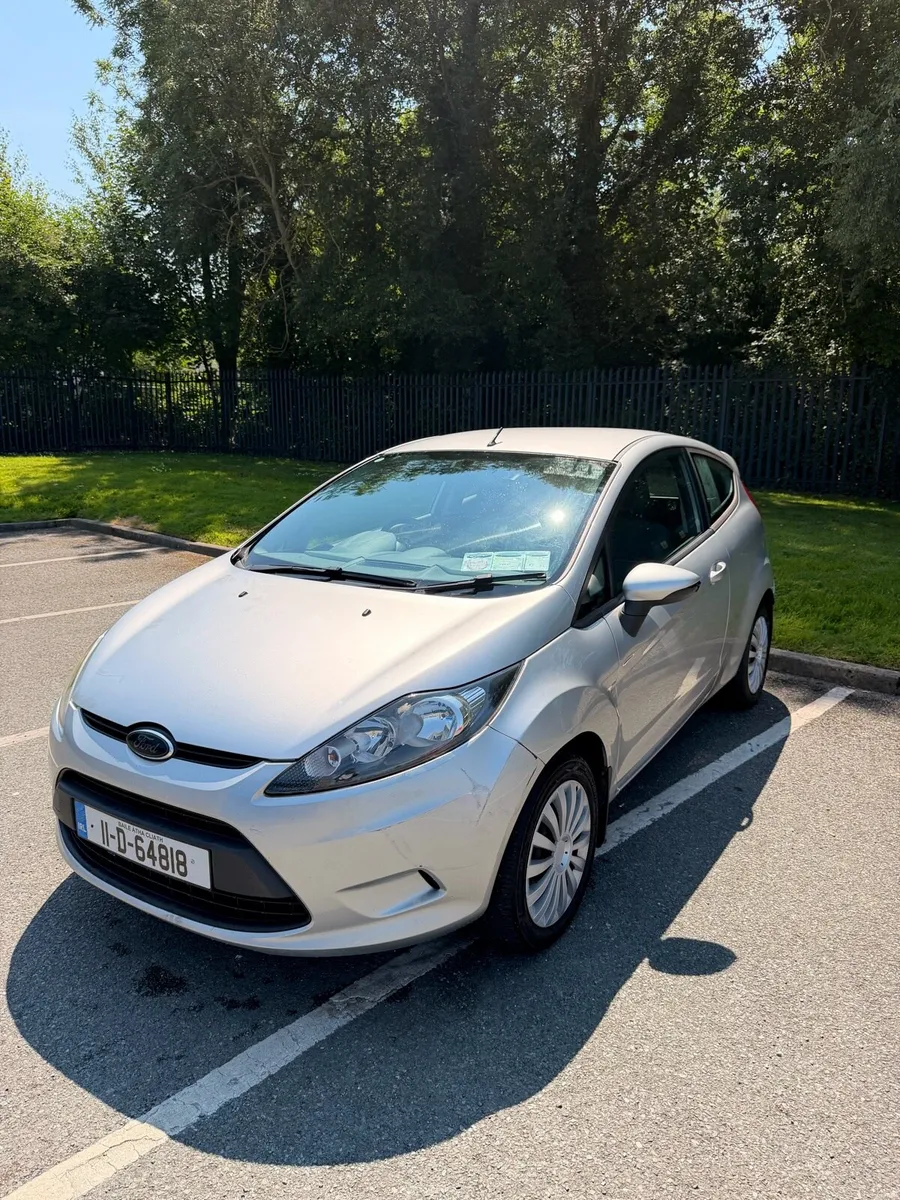 2011 ford fiesta - Image 2
