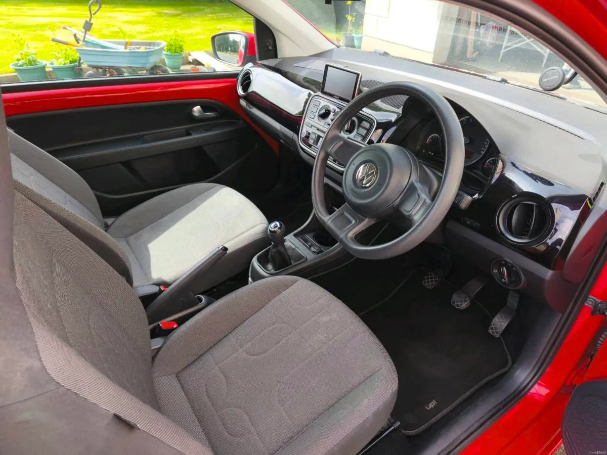 2016 Volkswagen Move Up! NCT until 07/28 - Image 6