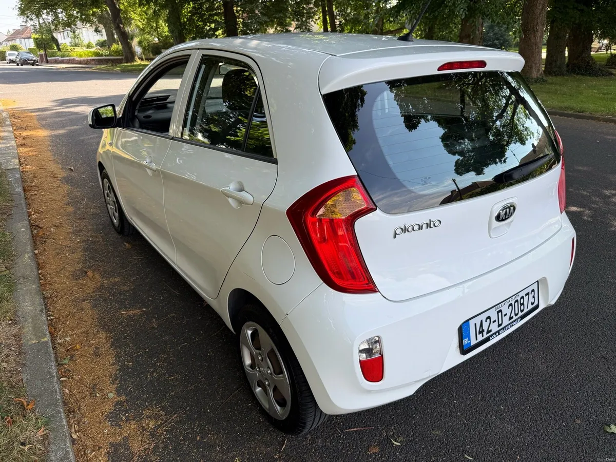 2014 kIA Picanto Low kms MANUAL - Image 4