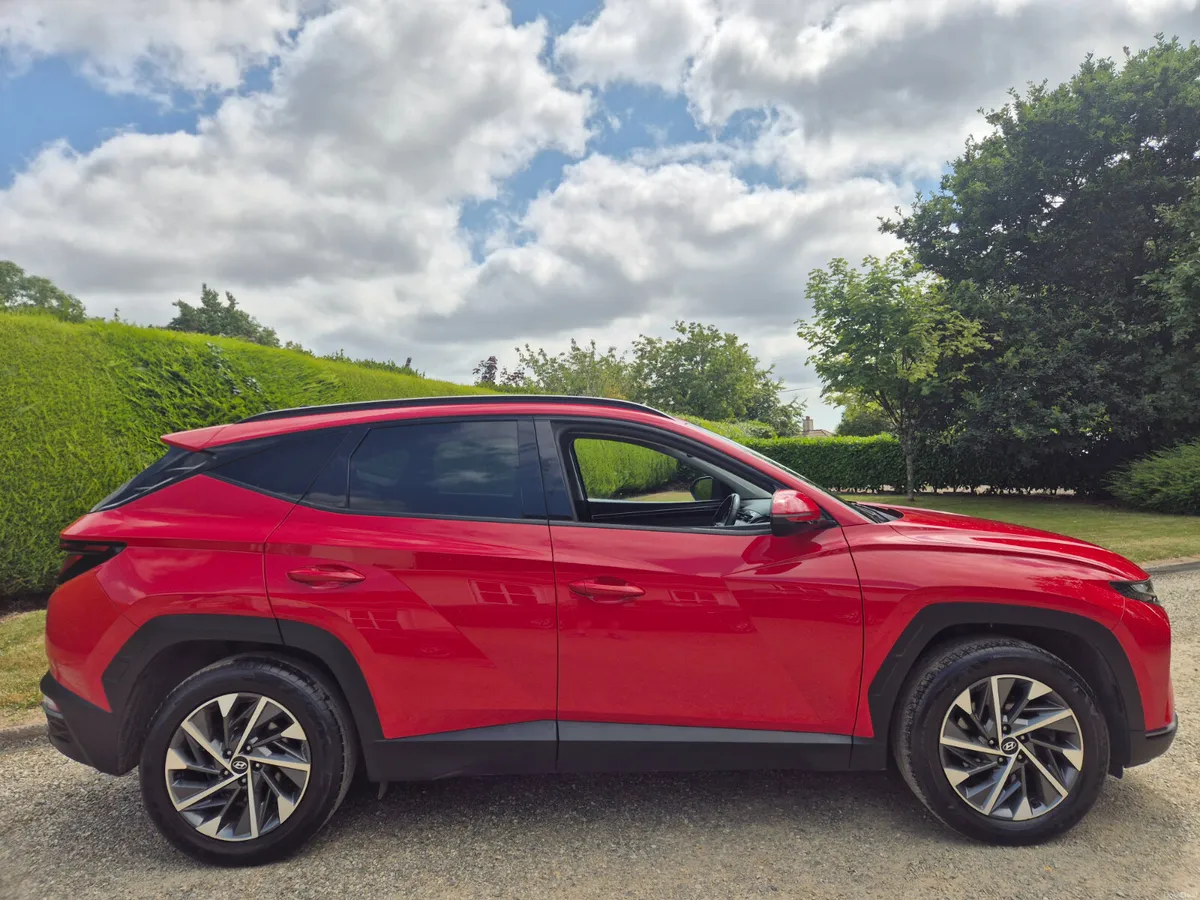 2022'HYUNDAI TUCSON 1.6 Crdi Executive - Image 3
