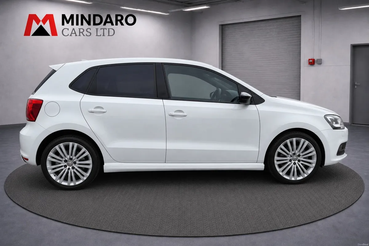 Volkswagen Polo 2015 GT/TOP SPEC CAR/AUTOMATIC - Image 1