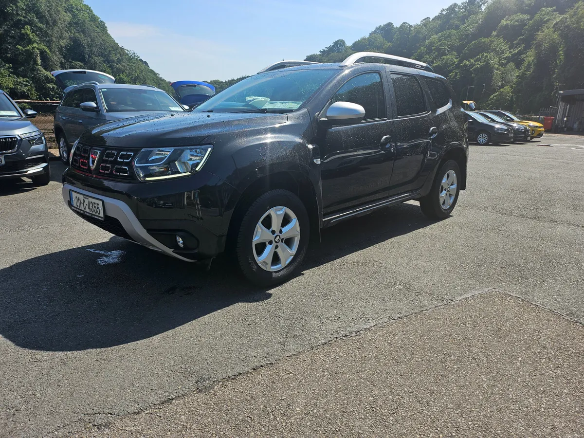 Dacia Duster 2021 Blue dCi 115 Comfort ONLY 62KMS - Image 1