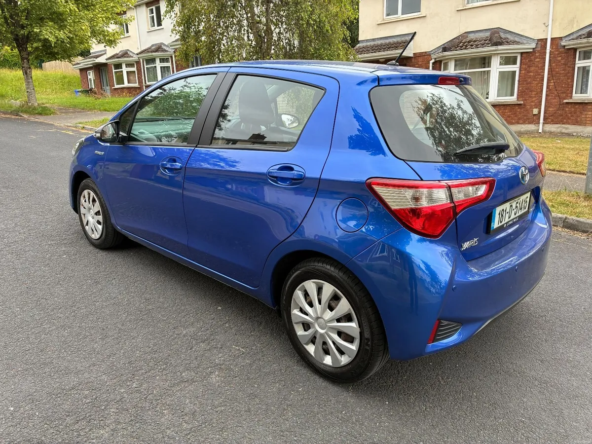 Toyota Yaris 2018 AUTO 1.5 Petrol Hybrid - Image 3